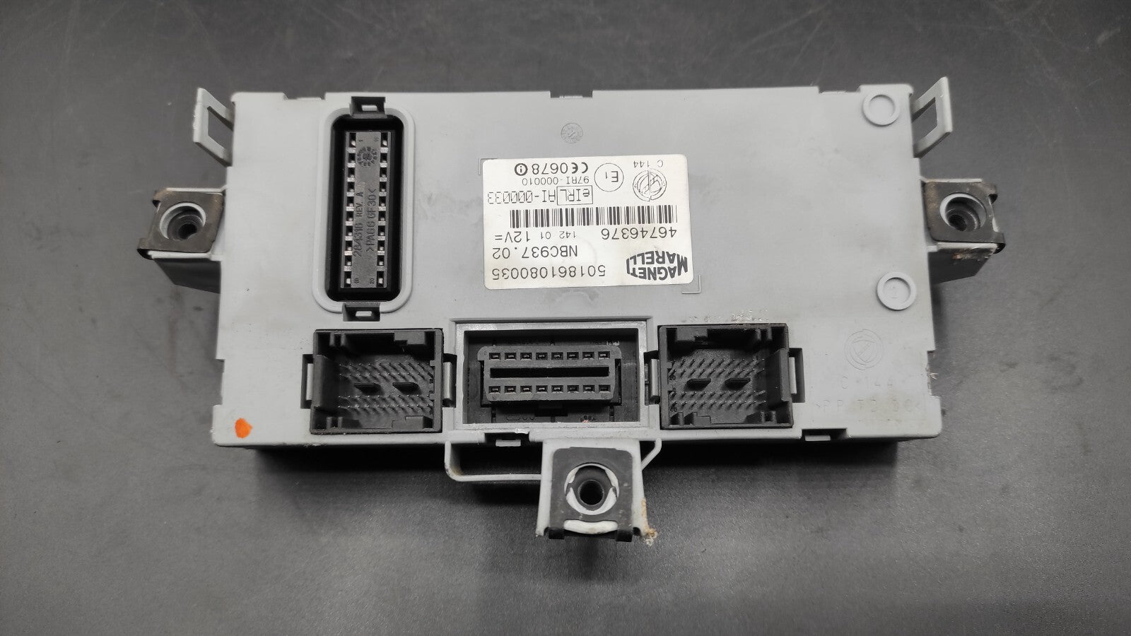 Alfa Romeo 147 1.9JTD Diesel 2004 Body Comfort Control Unit Module 46746376