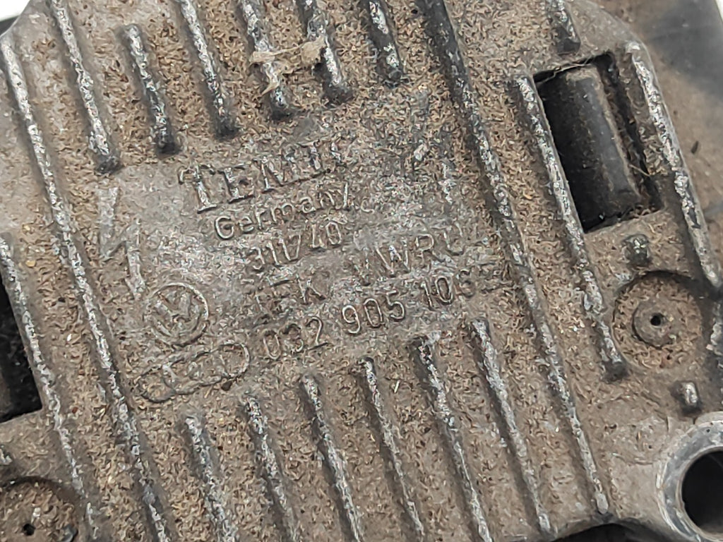 Audi A4 B5 1.6i 74kW Petrol 2001 Ignition Coil Control Module 032905106B