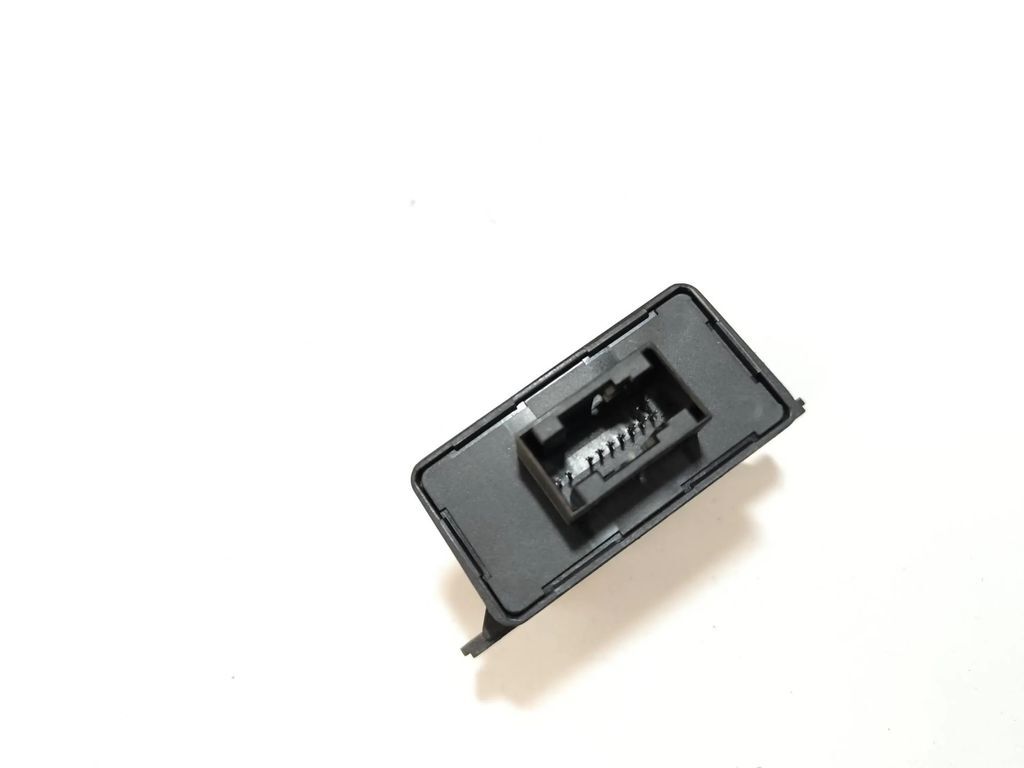 Mercedes-Benz E W211 2003 Light control module unit LCM A2118203226 