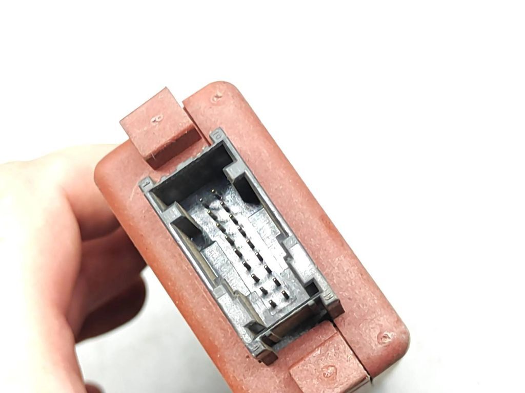 Volkswagen PASSAT B5.5 2001 Phone control unit module 8D0862335B 