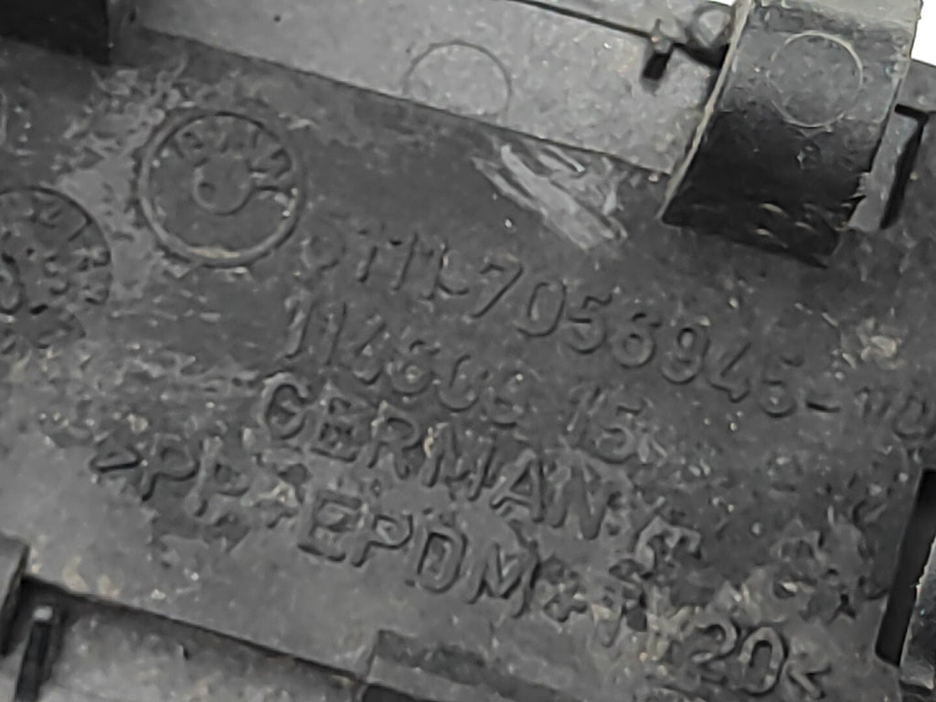 BMW 5 Series E61 530D 170kW 2008 Front Left Headlight Washer Cover 7056945