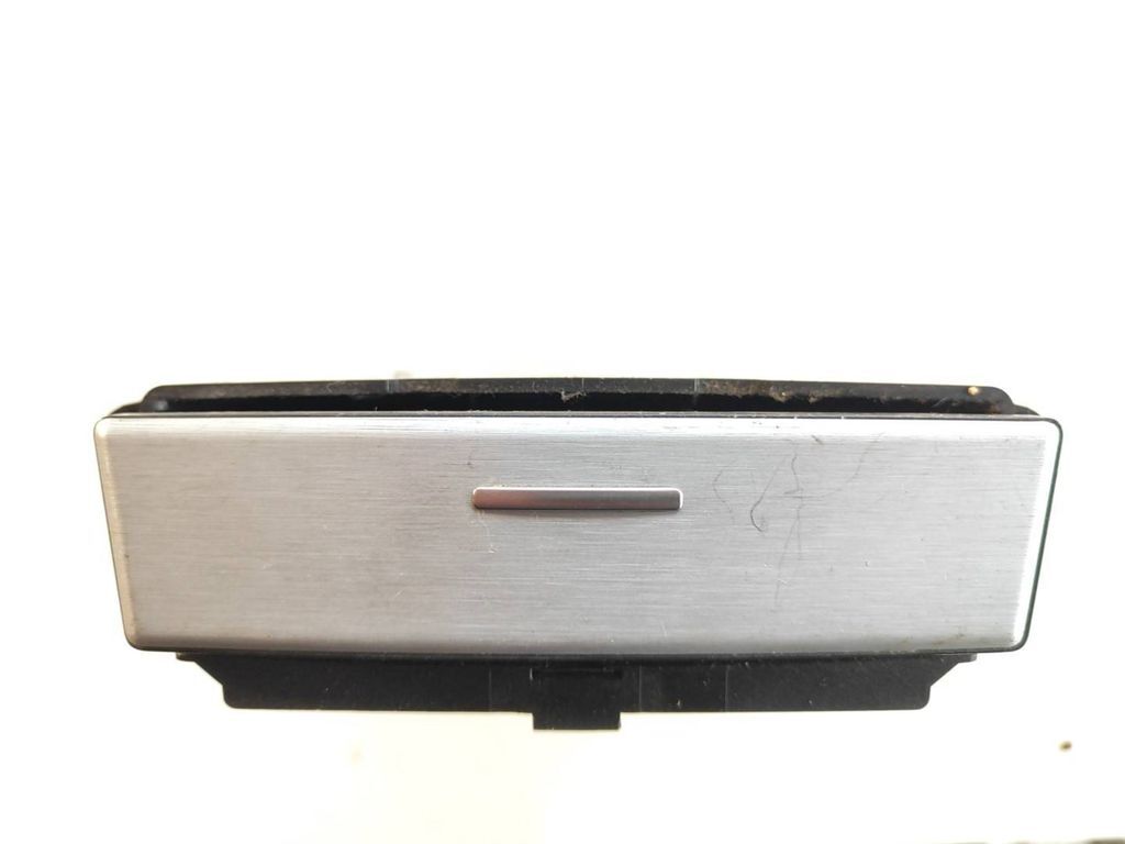 BMW 5 E60 E61 2009 ashtray insert 6976376 