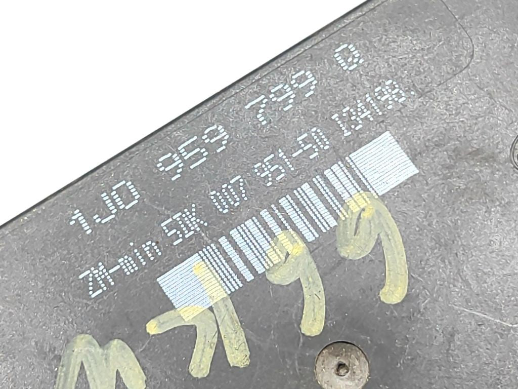 Volkswagen Golf 1.9TDI 81kW 2000 Comfort convenience body module 1J0959799Q 