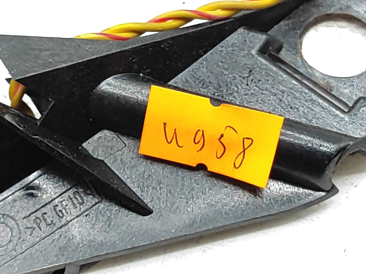 BMW 5 SERIES E39 530D 142kW Diesel 2001 Right Door Tweeter Speaker 8362530