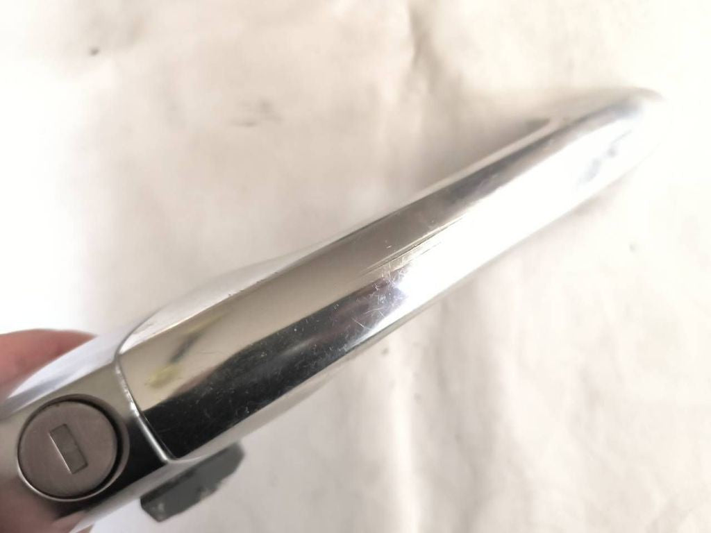 Alfa Romeo 147 1.9JTD 85kW 8V 2005 LHD front left door exterior handle 