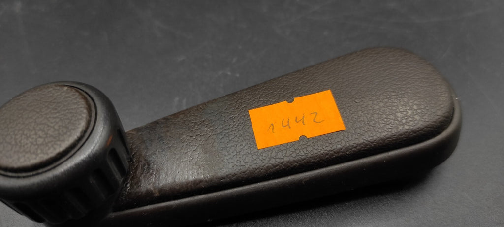 Volkswagen VW Golf Jetta Mk2 1989 Window Mechanism Winding Handle 191837579