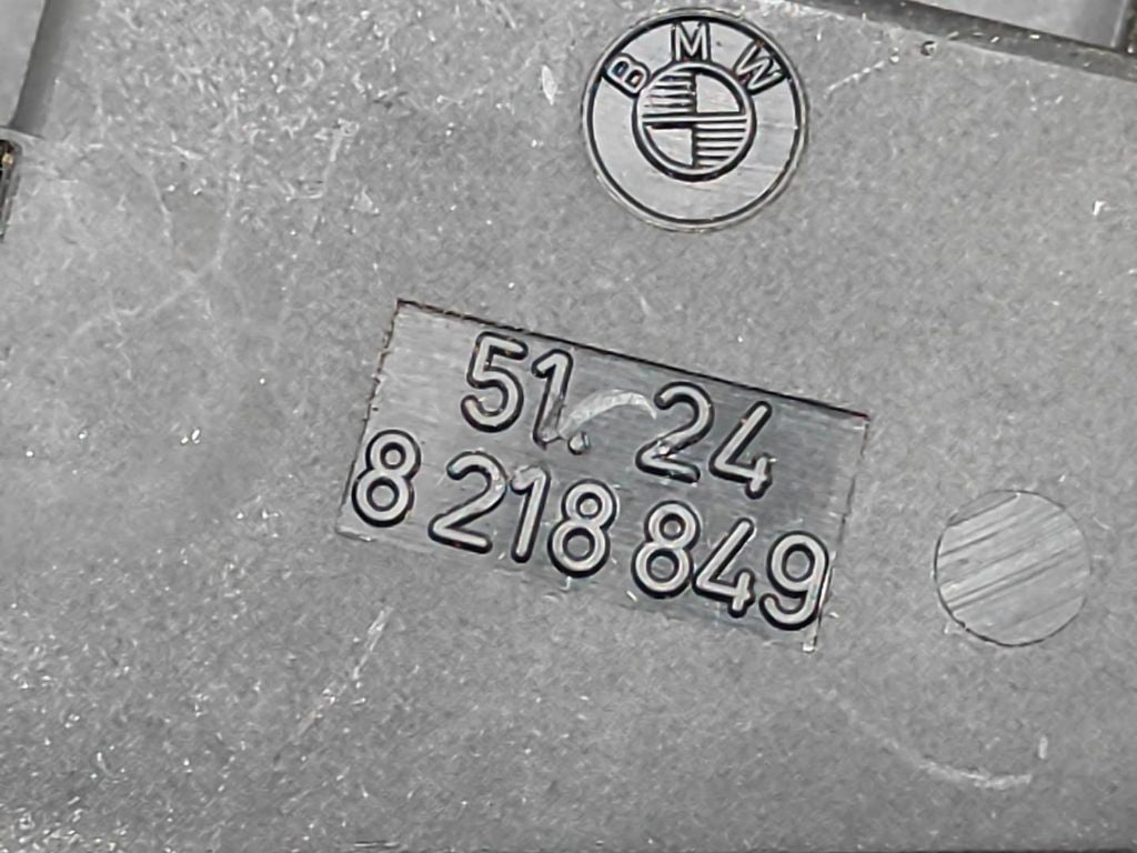 BMW 5 E60 E61 2006 Rear Tailgate trunk boot lock catch latch 8218849 