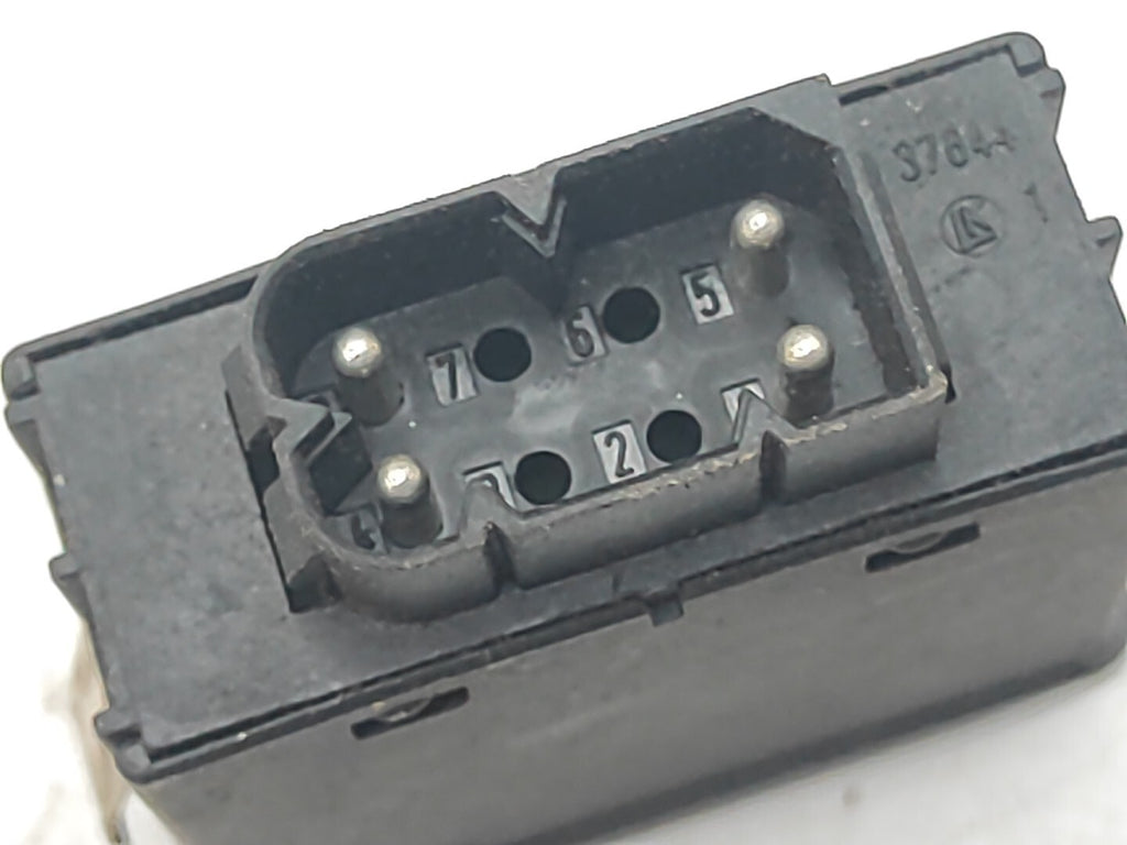 BMW 525i E34 1992 Windscreen Windshield Heat Defrost Switch 1384480