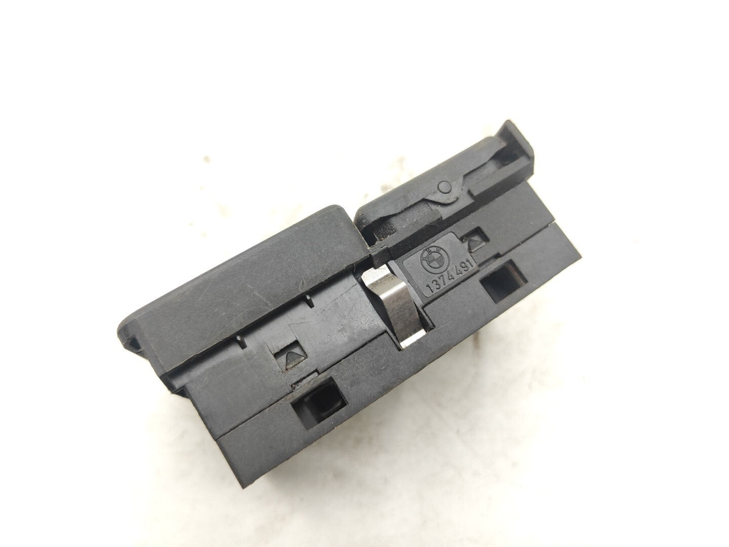 BMW 5 Series E34 Front Door Electric Window Switch Button 1374491