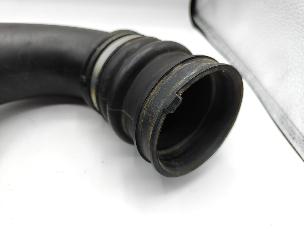 Alfa Romeo 156 SW 2.4JTD 110kW 2003 Engine Air Intake Duct Hose Pipe F1001456