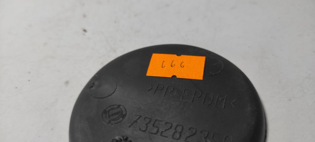 Alfa Romeo 147 110kW Diesel 2004 Center Console Rubber Pad Mat 735282356