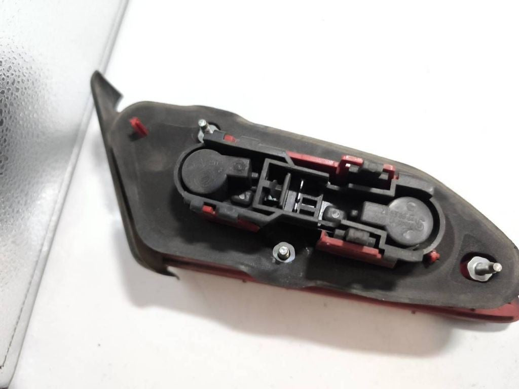 Alfa Romeo 159 2007 Right tailgate rear tail light lamp 60691364