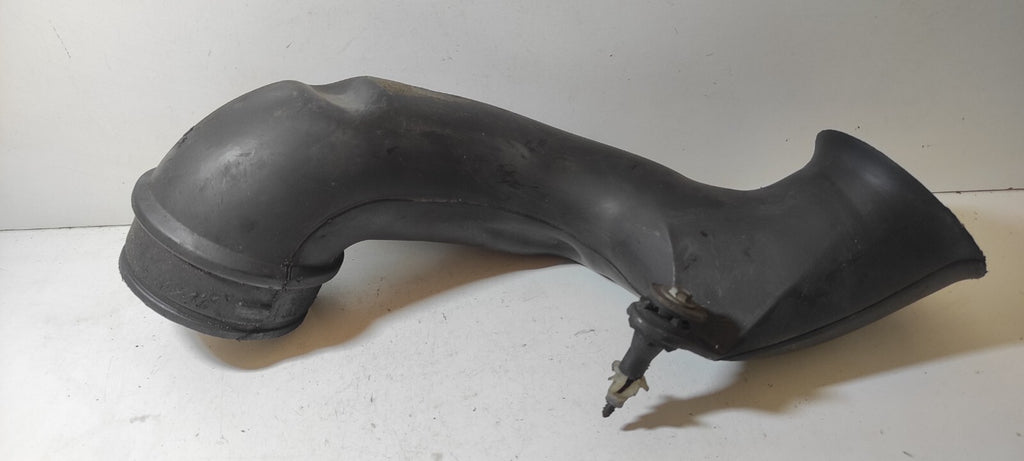 Alfa Romeo 156 1.9JTD 85kW 2005 Diesel Engine Air Intake Pipe Hose 55187325