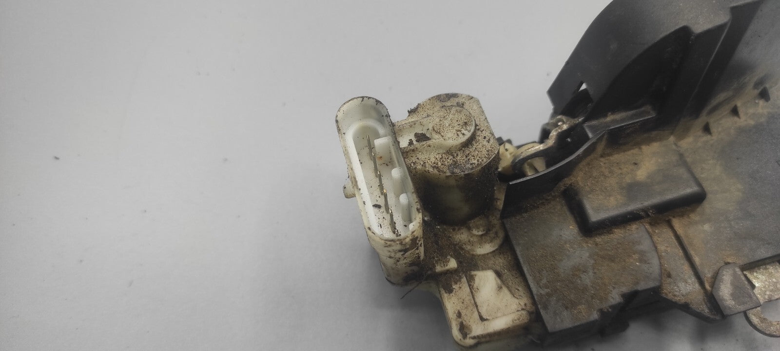 Alfa Romeo GT 1.9JTD 110kW Diesel 2007 LHD Front Left Door Lock B792