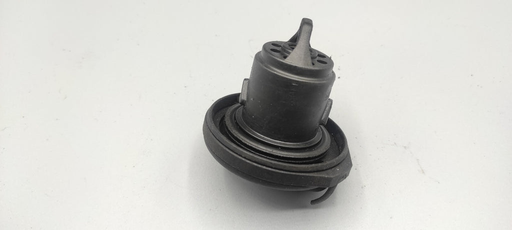 Alfa Romeo 156 SW 2.4JTD 110kW 2002 Diesel Fuel Tank Cap Flap Cover
