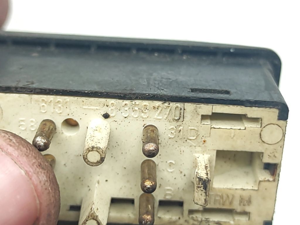 BMW 5 Series E34 525 1992 Sunroof switch button 8359270 