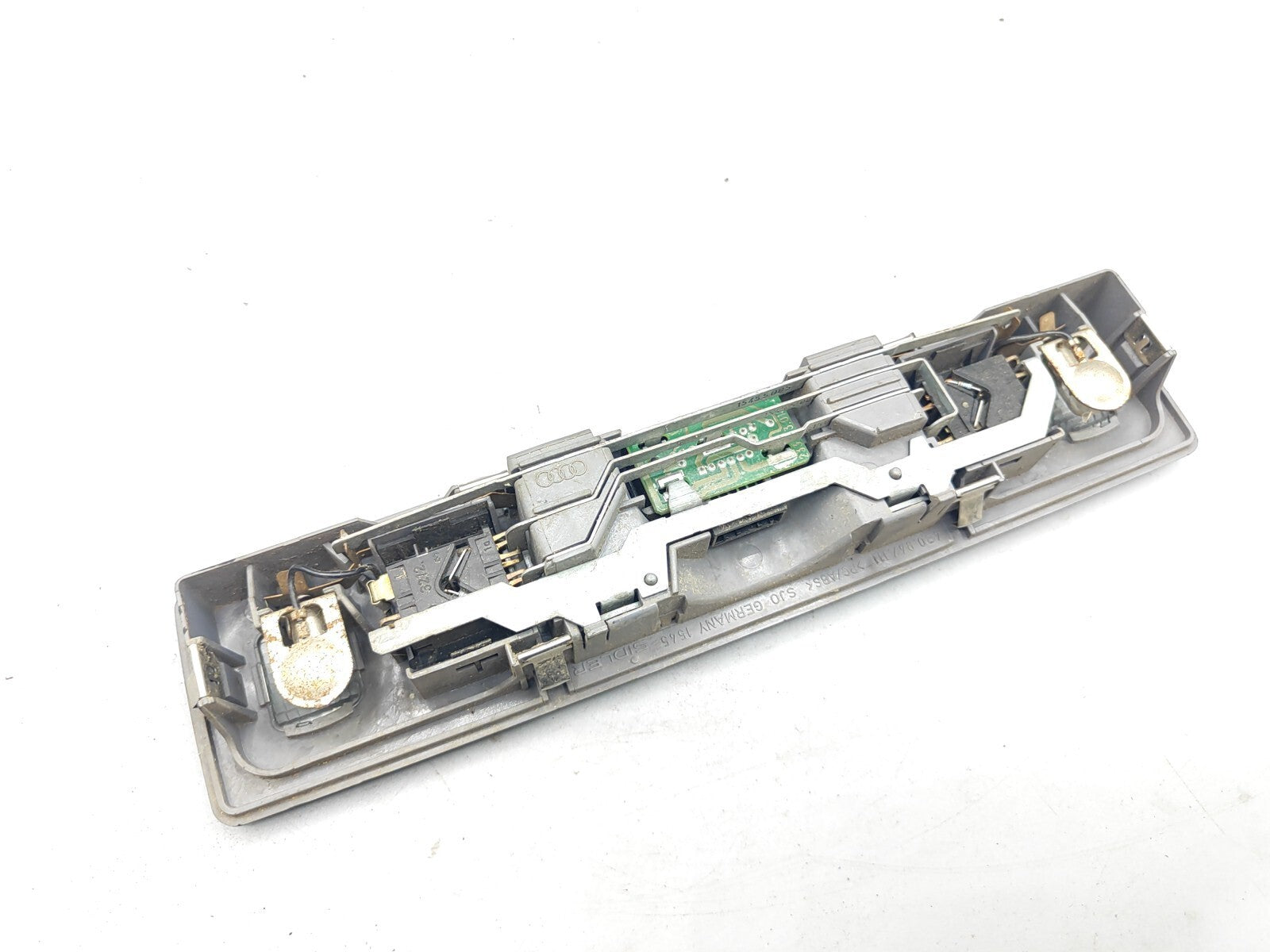 Audi A6 C5 2.8i 2000 Interior Roof Reading Light 4B0947111