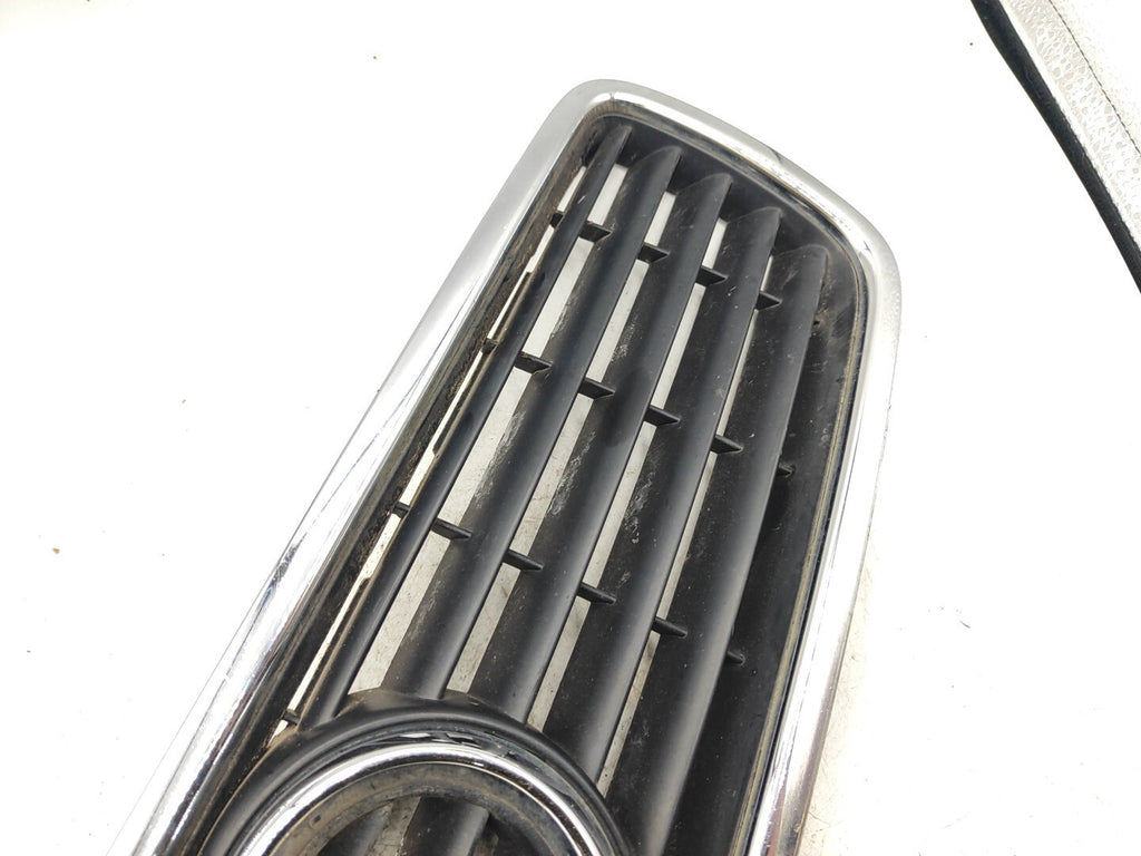 Audi A4 B5 1.8T Petrol Avant 1998 Front Upper Bumper Grill 8D0853651J