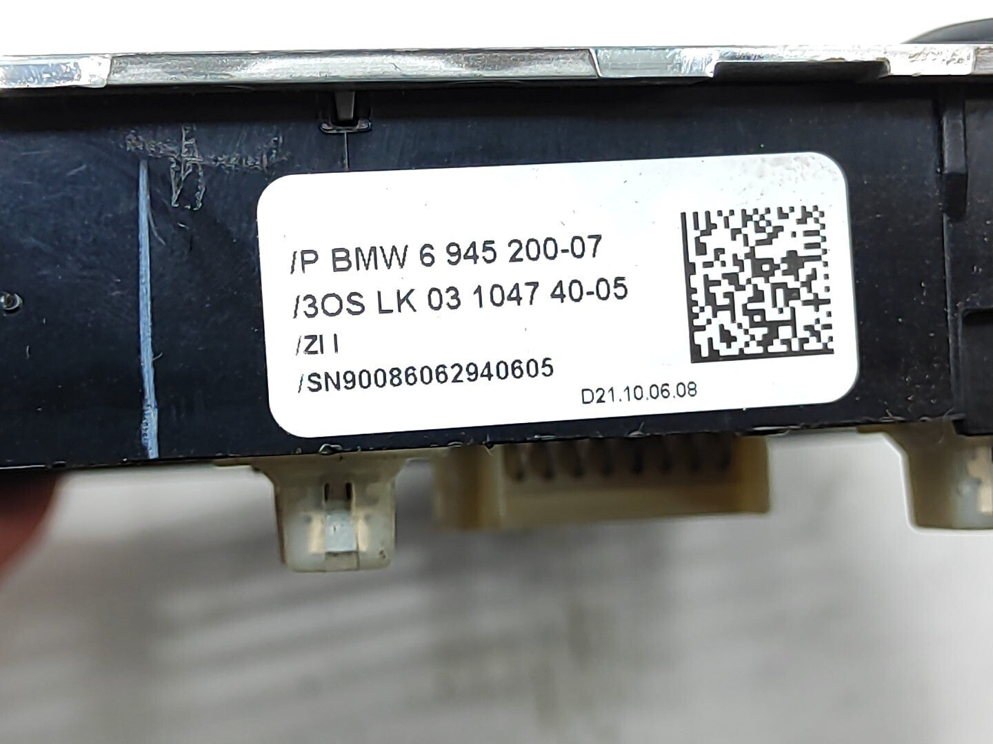 BMW E90 E91 330D 170kW 2006 Interior roof reading dome light 6945200