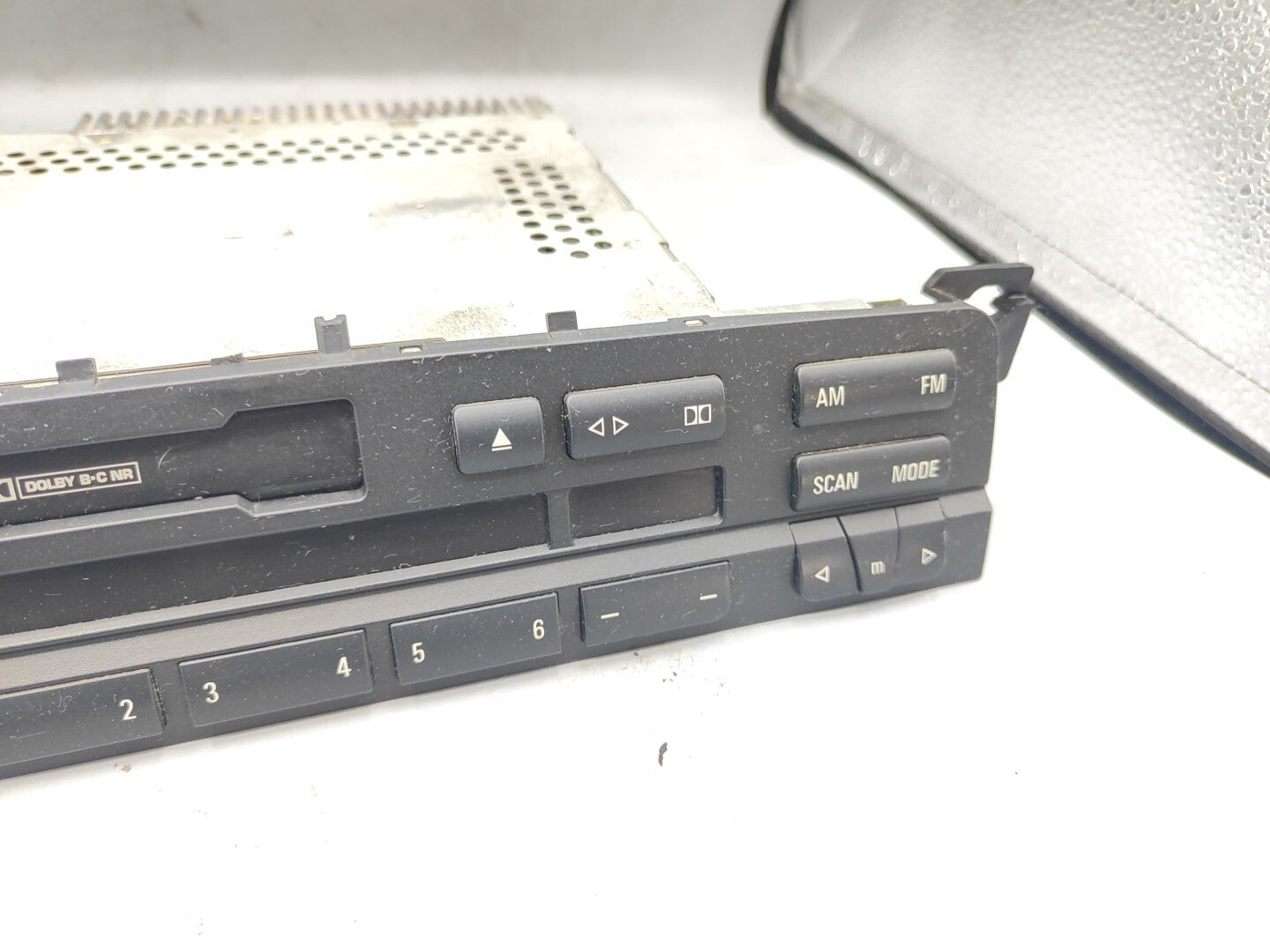 BMW 3 Series E46 320D 2000 Radio Cassette Player 6900402
