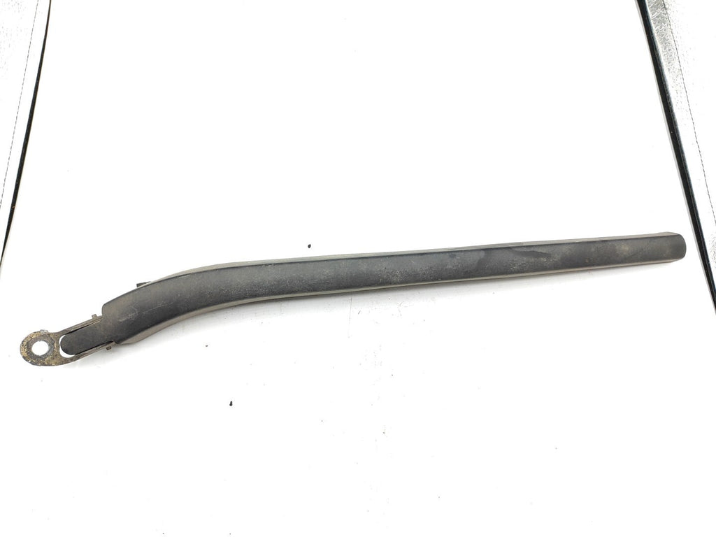 BMW E61 520D Estate 2005 Rear glass tailgate wiper arm 7066173