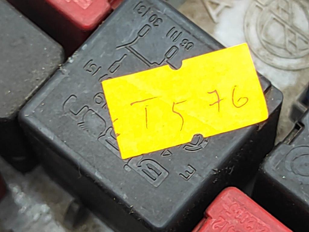 Alfa Romeo GT 1.9JTD 2004 Diesel Fuse Box Module Unit 51742420