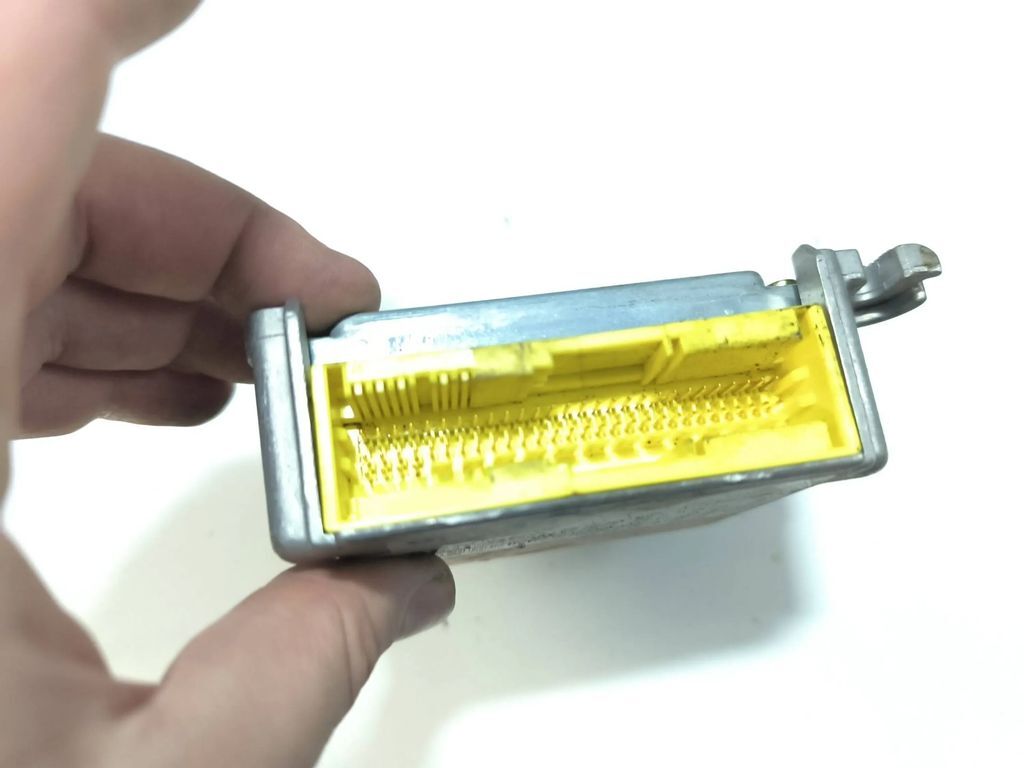 Audi A4 S4 B6 8E 8H 2002 Safety ECU Control unit module 8E0959655B 