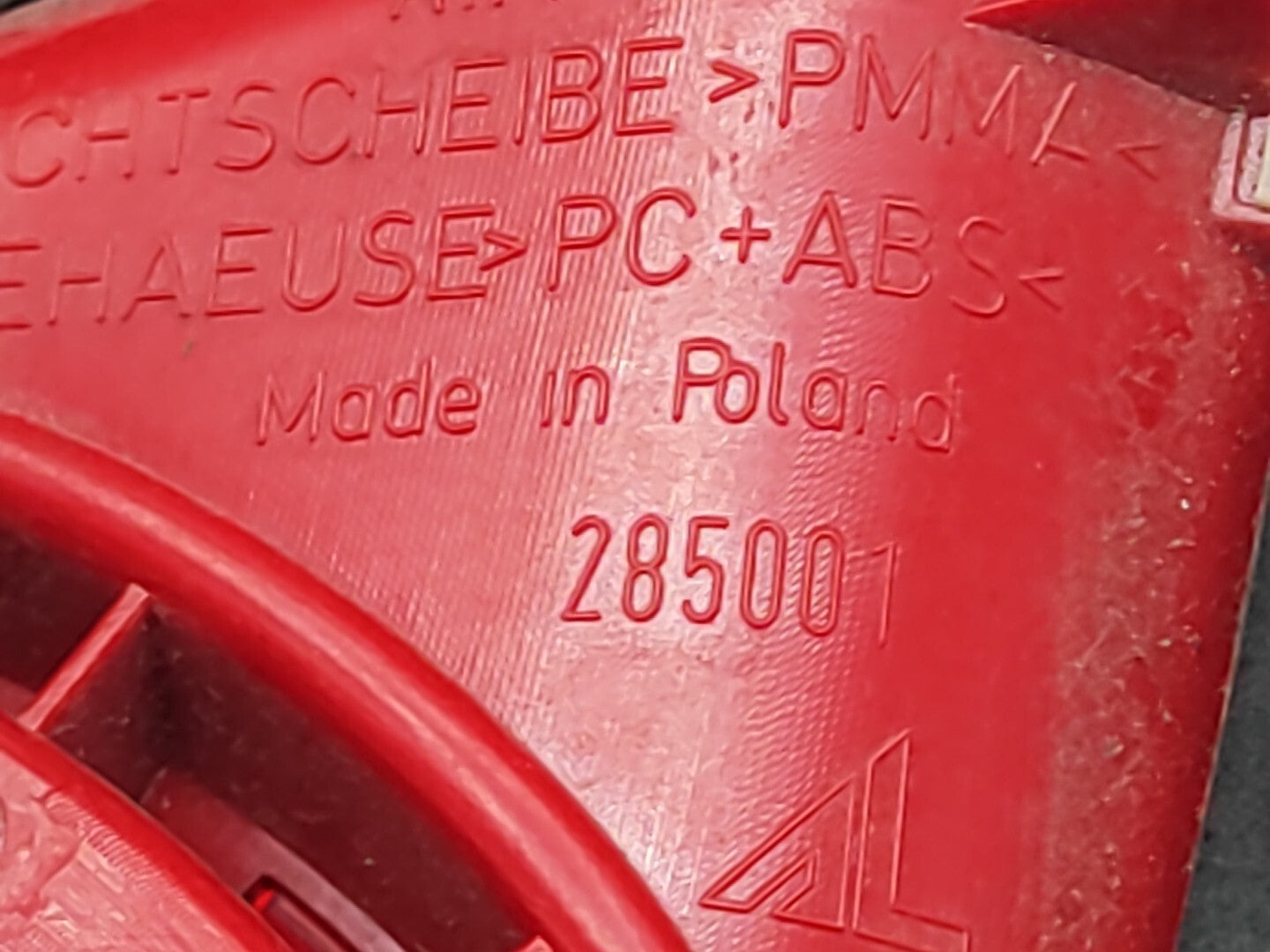 Volkswagen Golf MK5 2006 LHD Rear Left Taillight Light 1K6945093E