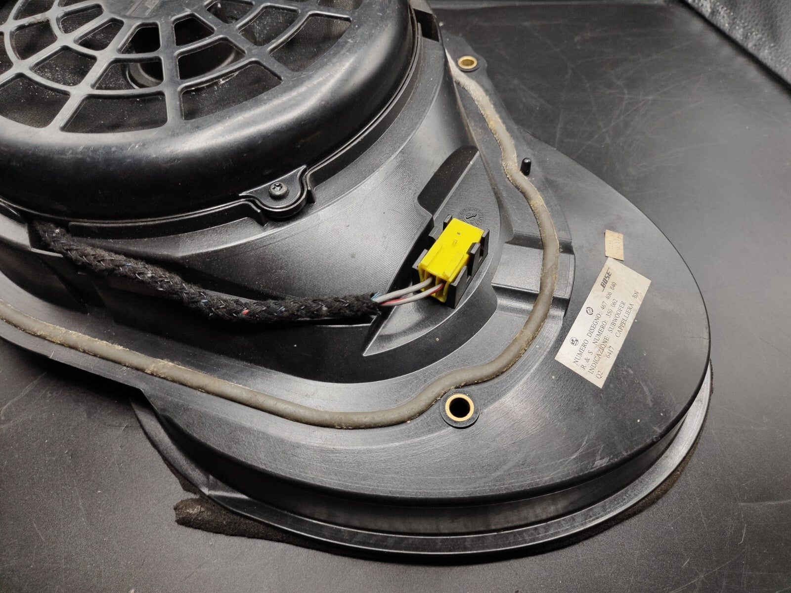 Lancia Lybra 2002 BOSE Audio Subwoofer Speaker 467406840