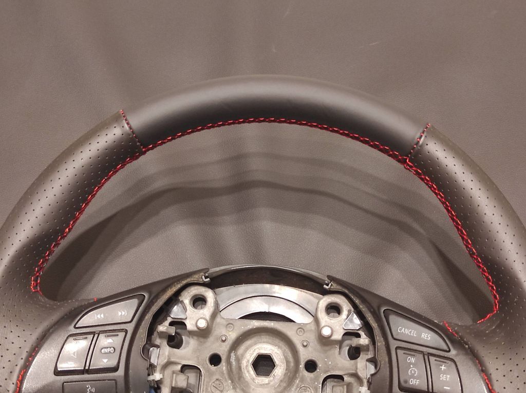 Mazda CX-5 2014 Steering wheel K0273 NEW LEATHER/ REFURBISHED