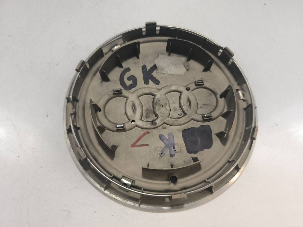 Audi A6 S6 C5 4B 2004 plastic wheel cap 4B0601165J 