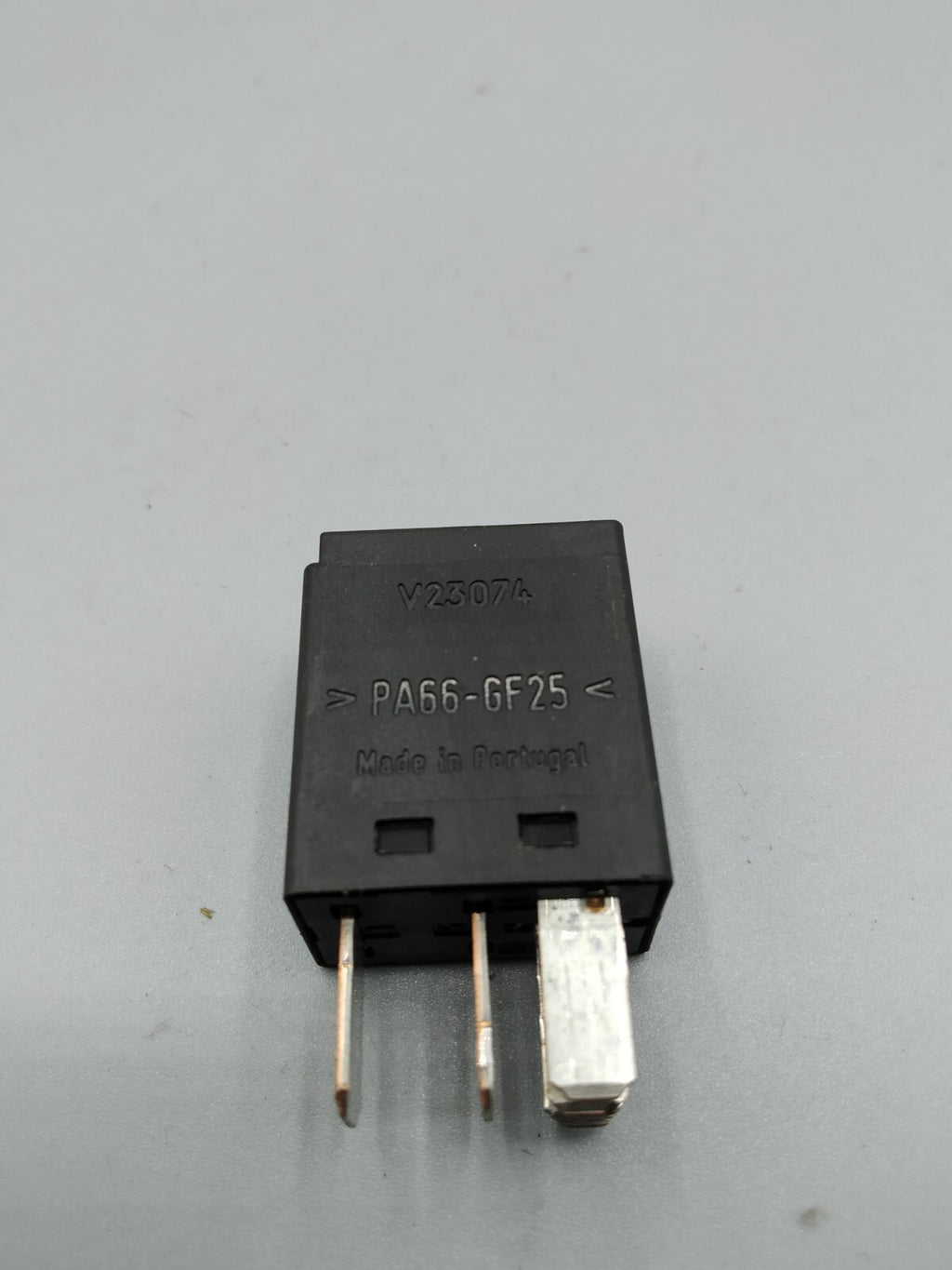 Ford Focus MK1 1.6i 74kW 1999 Relay Control Unit Module F57B14B192AA