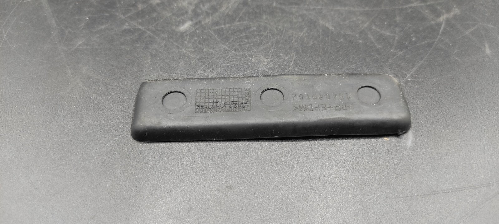 Alfa Romeo GT 2.0JTS 2004 Center Console Rubber Mat Insert 156040102