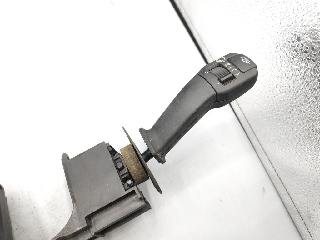 BMW 5 Series E39 2000 Wiper indicator cruise stalk 1162088 8352172