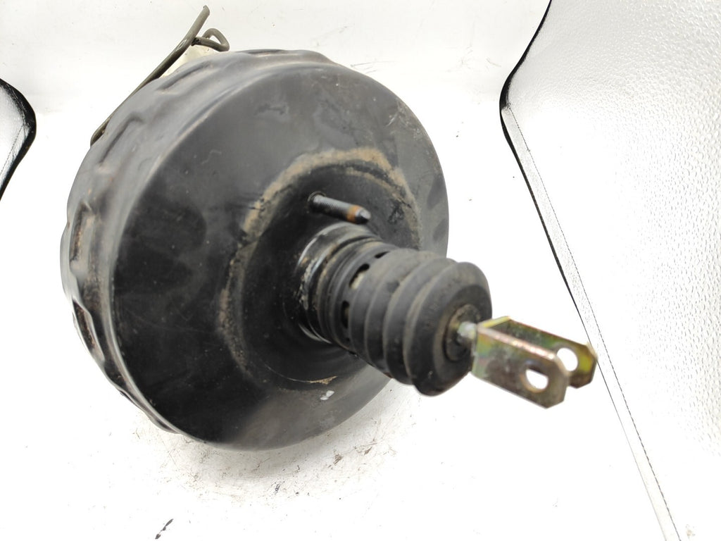 Mercedes Benz C Class C220 W203 2003 2.2CDI Brake Pump Booster A0054304730