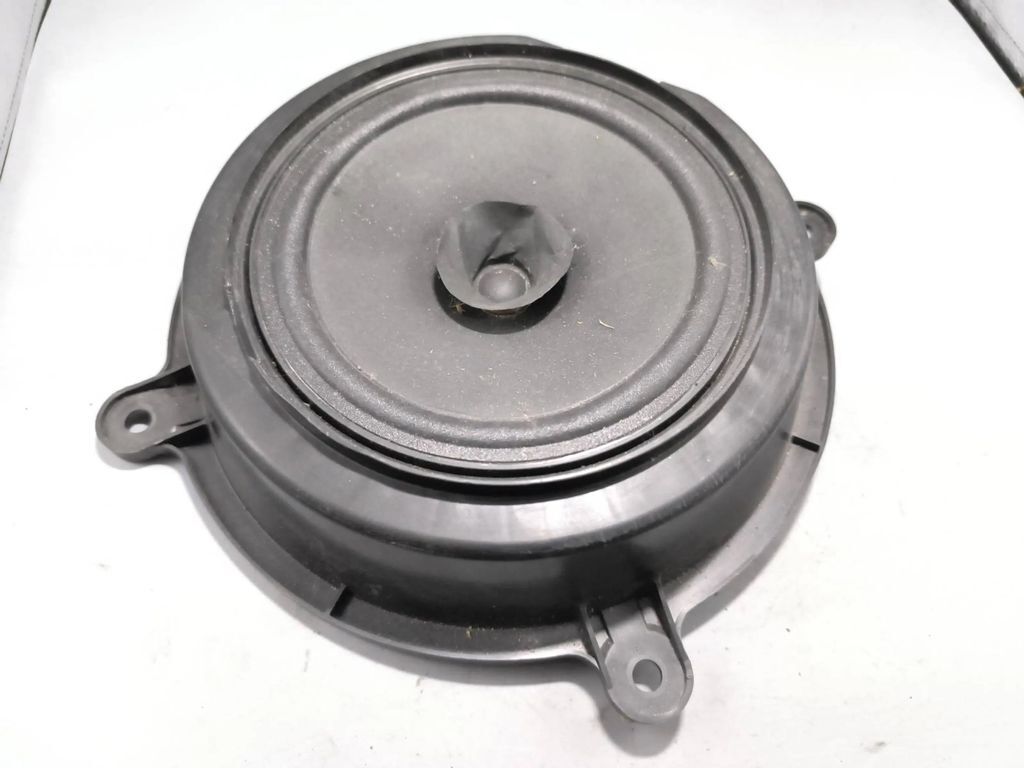 Mazda 3 BM III Hatchback 2014 front door speaker BHN966960 