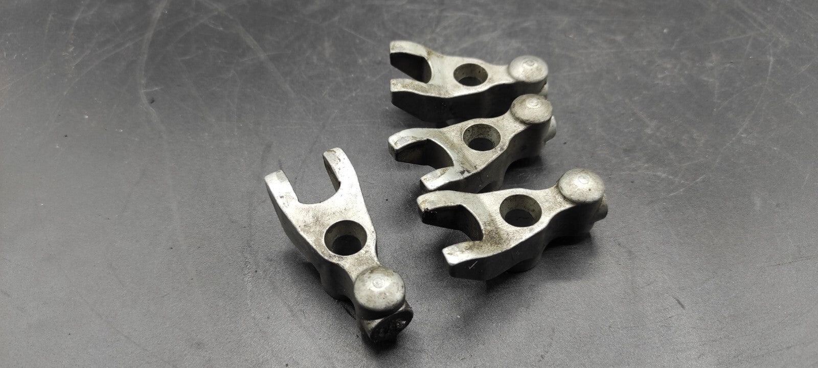 Alfa Romeo 156 2.4JTD 110kW 2003 Diesel Engine Injector Clamp Mount Bracket Set