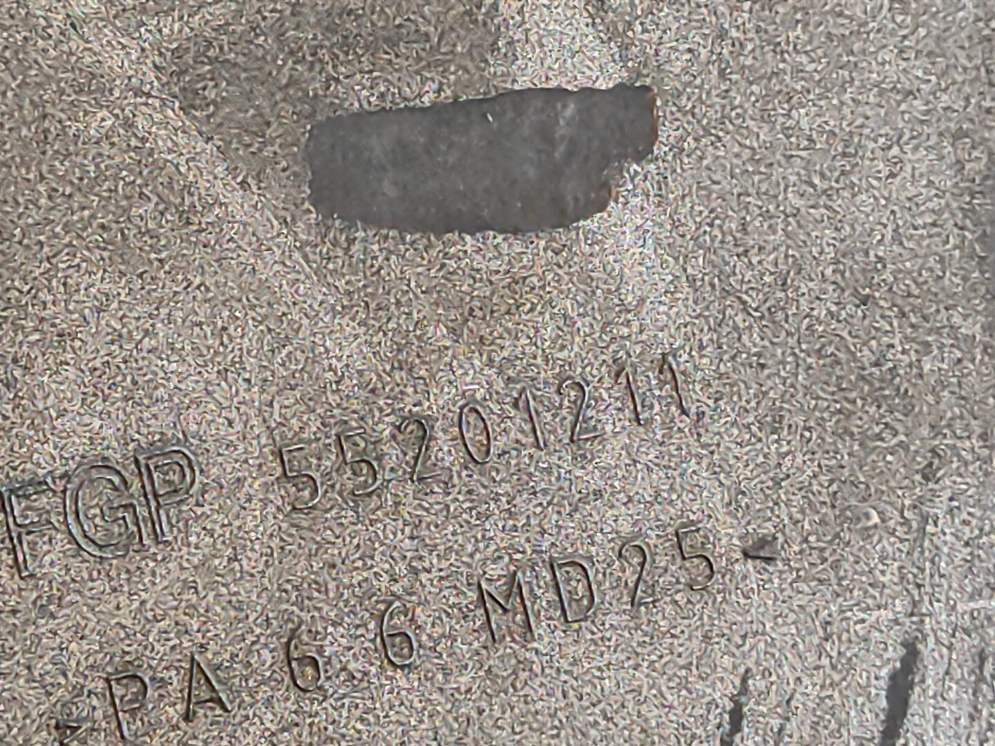 Alfa Romeo 159 2.4JTDm 147kW 2008 Engine Top Plastic Cover Trim 55201211