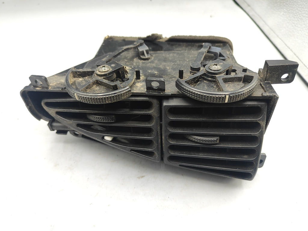 Ford Scorpio 1995 Dashboard Panel Air Vent Grill 96GGF014L21AAW