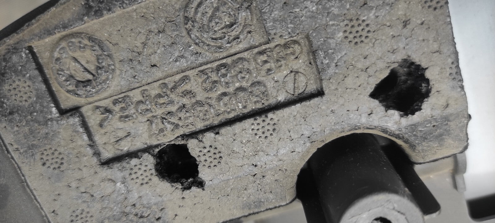 Alfa Romeo 156 SW 2.4JTD 110kW 2002 LHD Steering Column Surround Trim 156028685