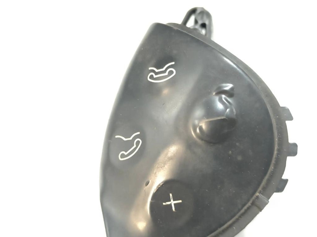 Mercedes-Benz E W211 2003 Steering wheel button A2118206110 