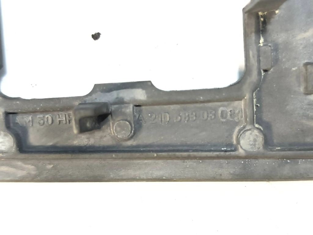 Mercedes-Benz E W210 1996 Diesel A set of switches 2108200151 