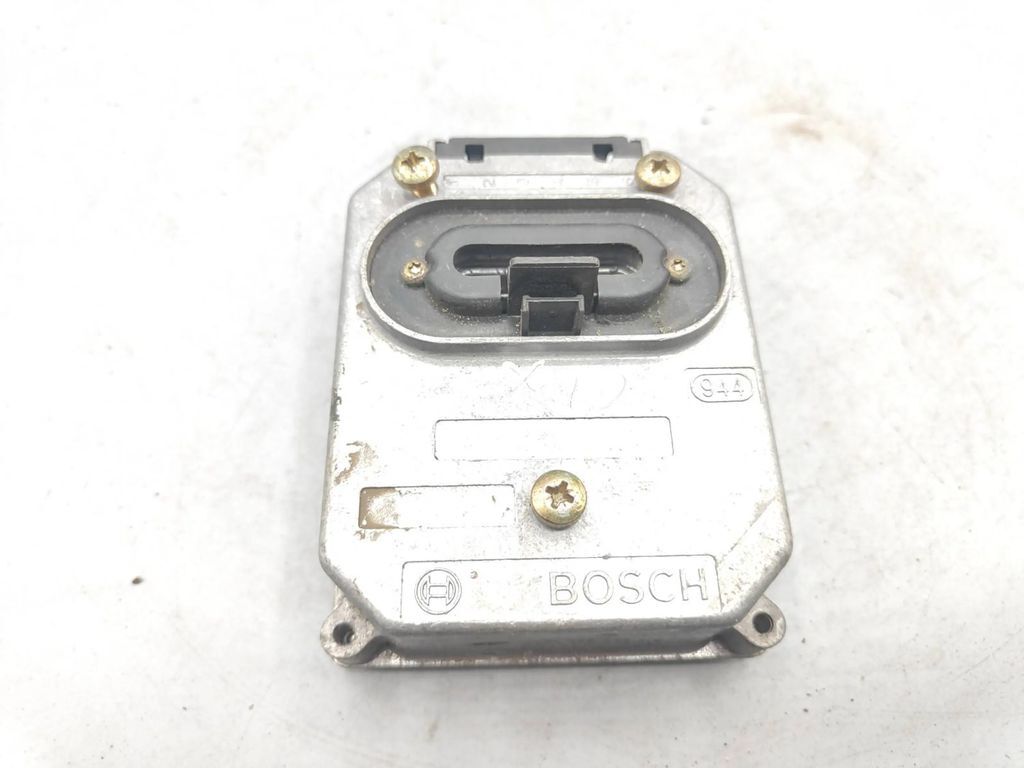 Volkswagen Sharan 1998 Front Window wiper control module relay 7M0906015 