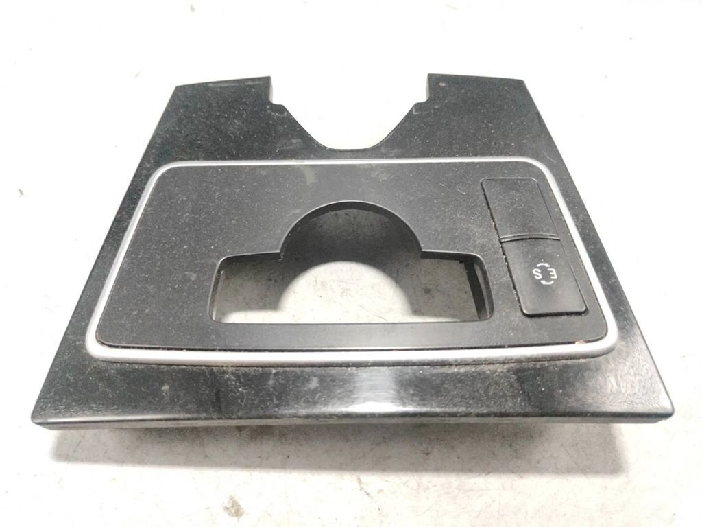 Mercedes-Benz E W212 2010 center console tunnel trim element A2126803007