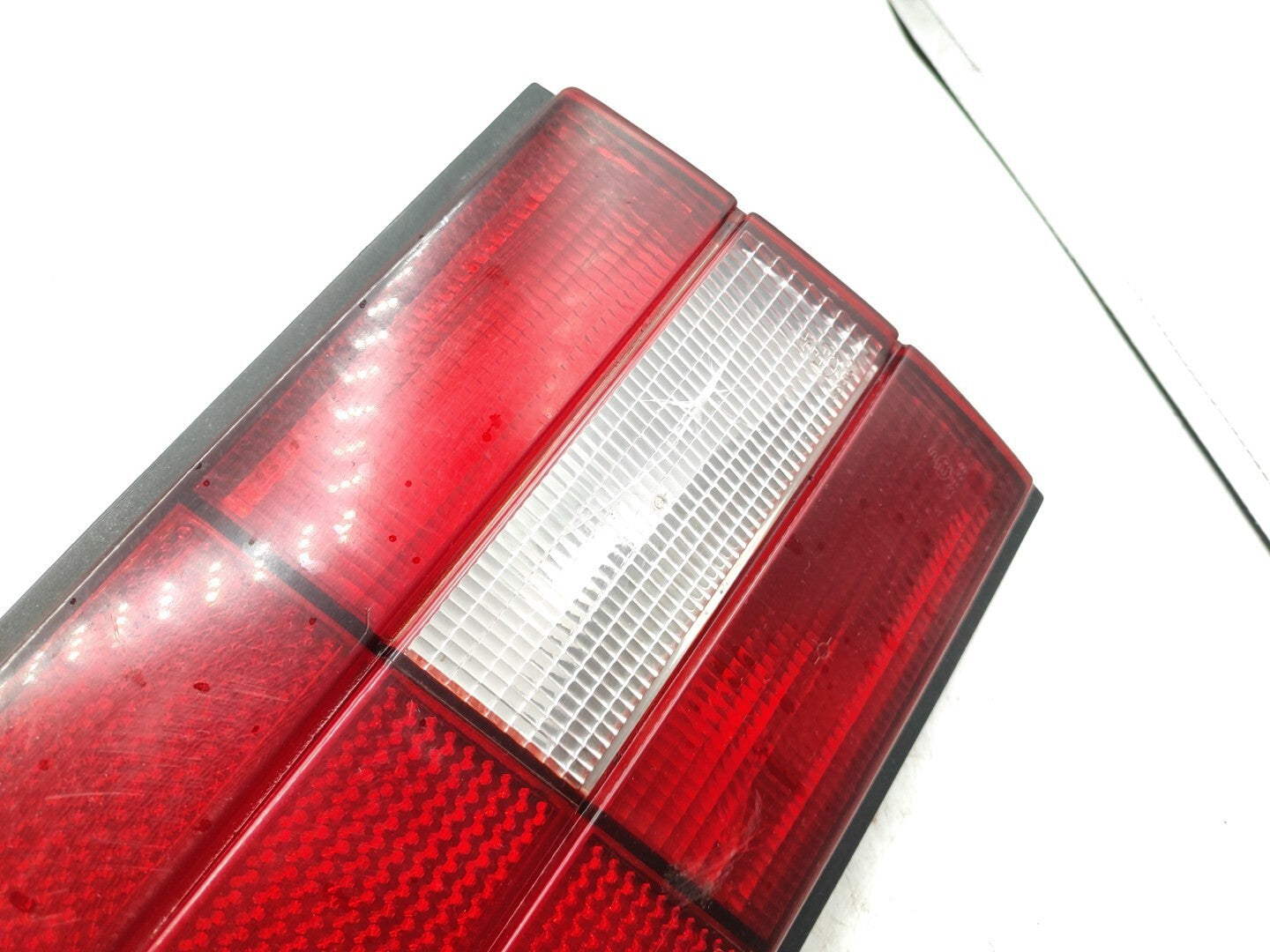 BMW 3 Series E30 FACELIFT LHD Rear Left Taillight Light Lamp 1386089