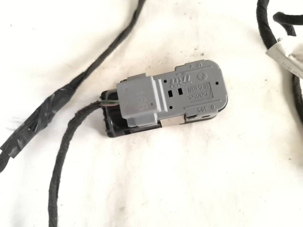 Alfa Romeo 147 1.9JTD 85kW 8V 2005 Center Console Switch 60353200 