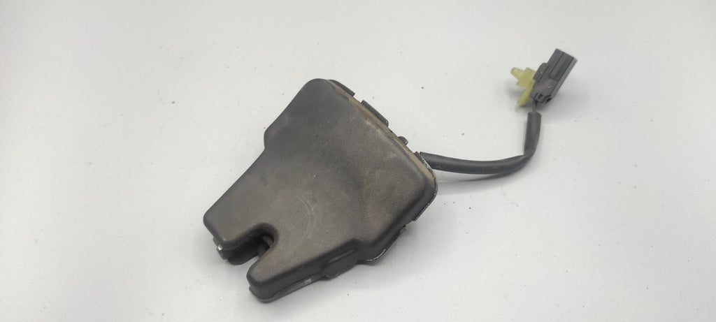 Alfa Romeo 156 SW 2.4JTD 110kW 2002 Rear Tailgate Trunk Boot Lock Mechanism