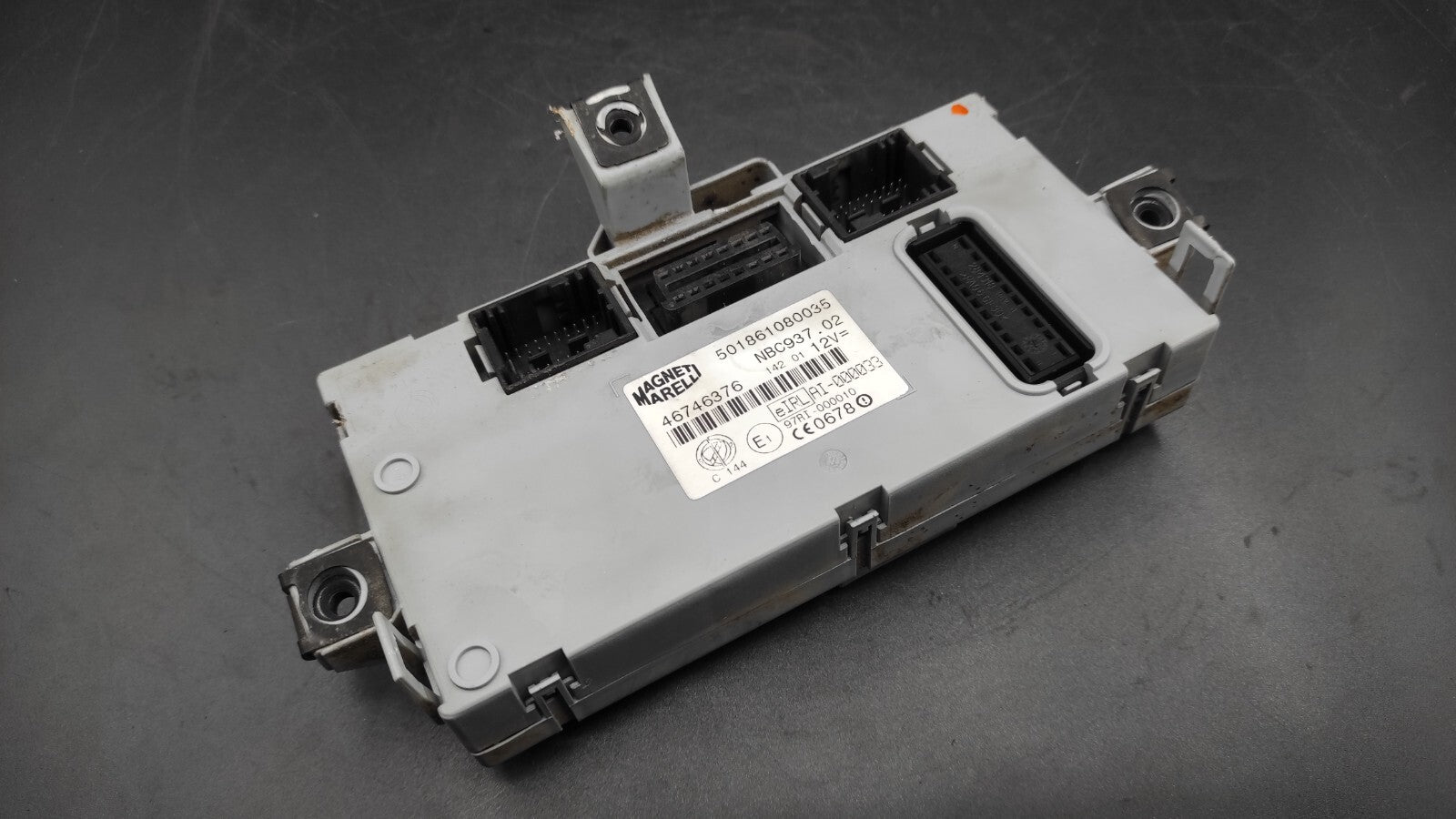 Alfa Romeo 147 1.9JTD Diesel 2004 Body Comfort Control Unit Module 46746376