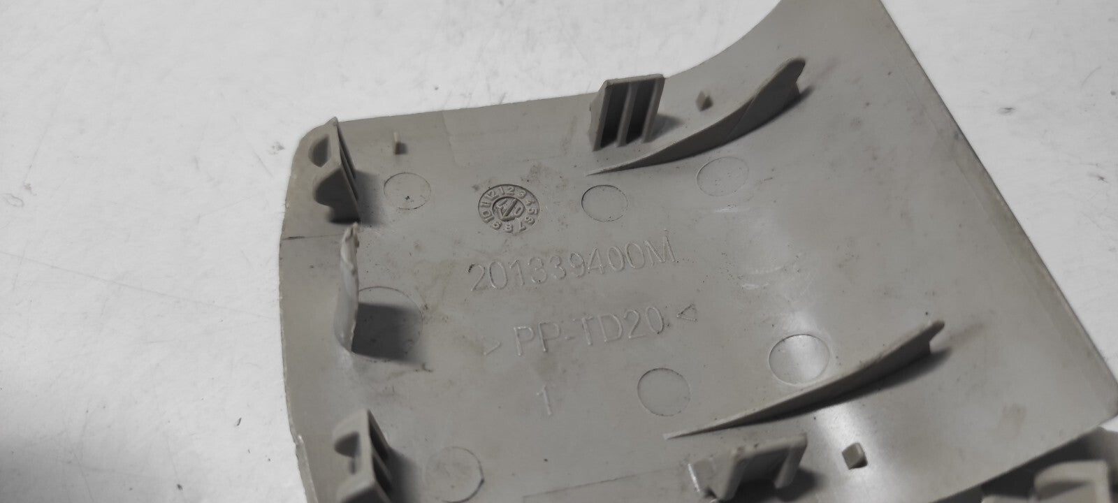 Alfa Romeo 159 110kW 2008 Rear Seat Fixing Point Cover Set 201339400M