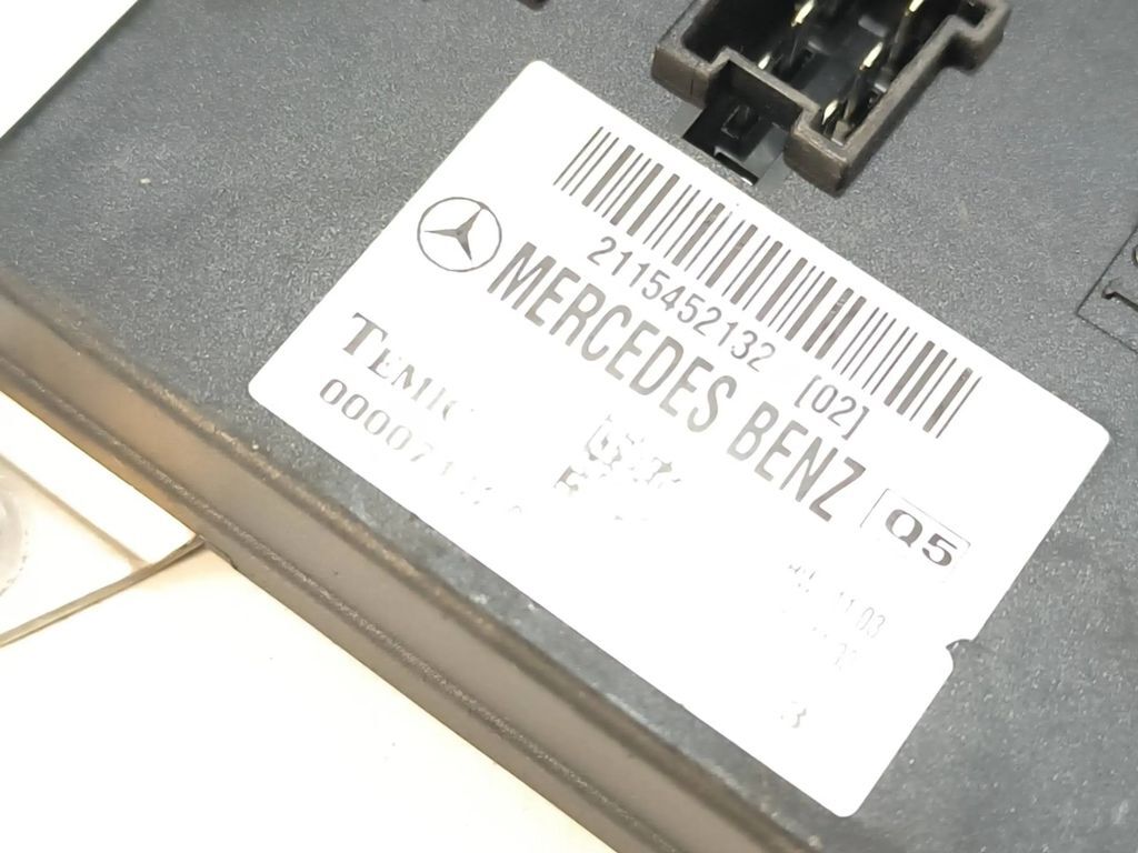 Mercedes-Benz E W211 2003 Comfort convenience body module 2115452132 